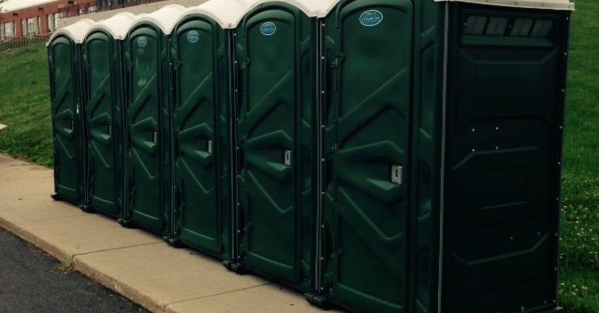 Wedding Planning: Choosing the Right Portable Restroom